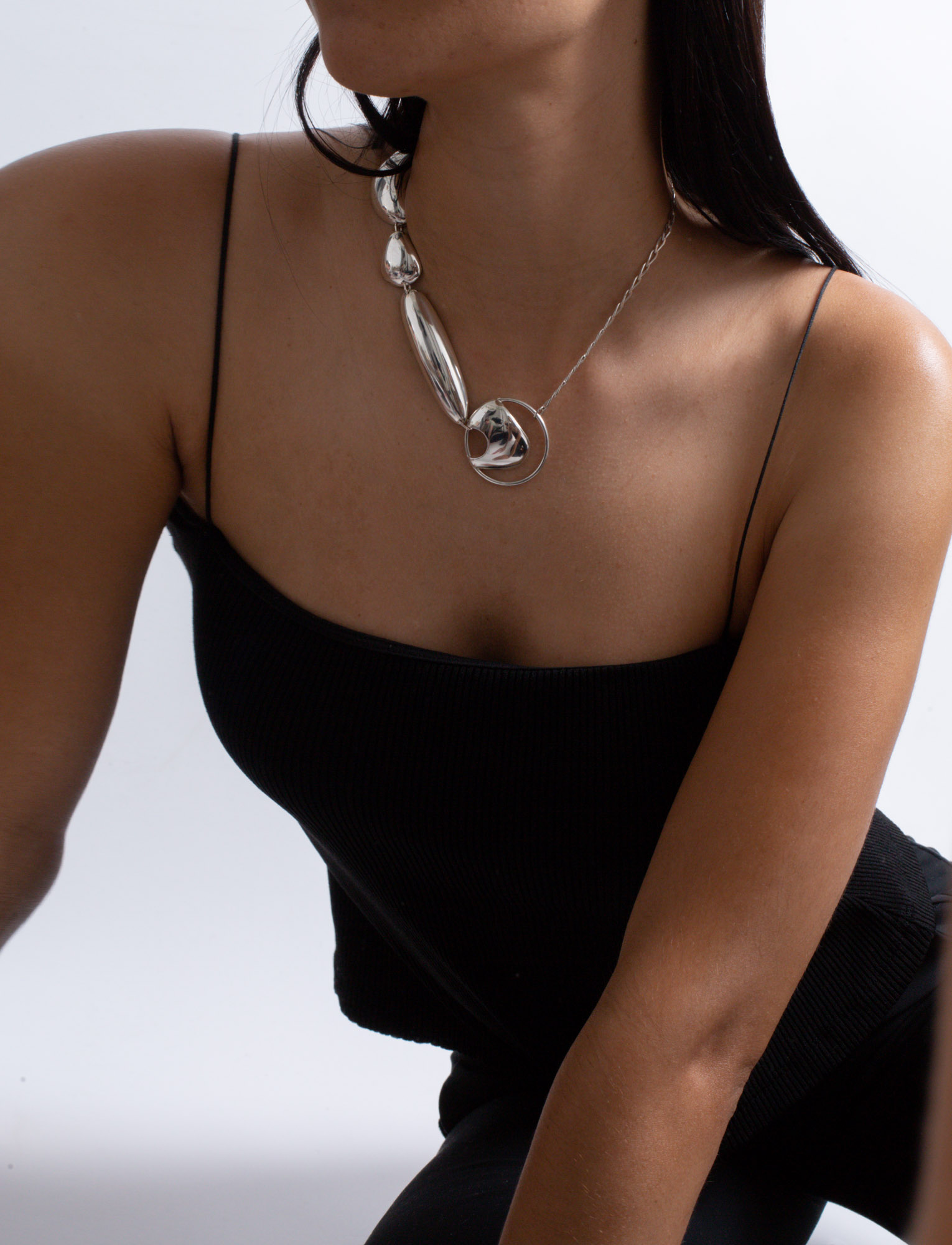 Julia Bartsch Jewellery bubble necklace silver model 2