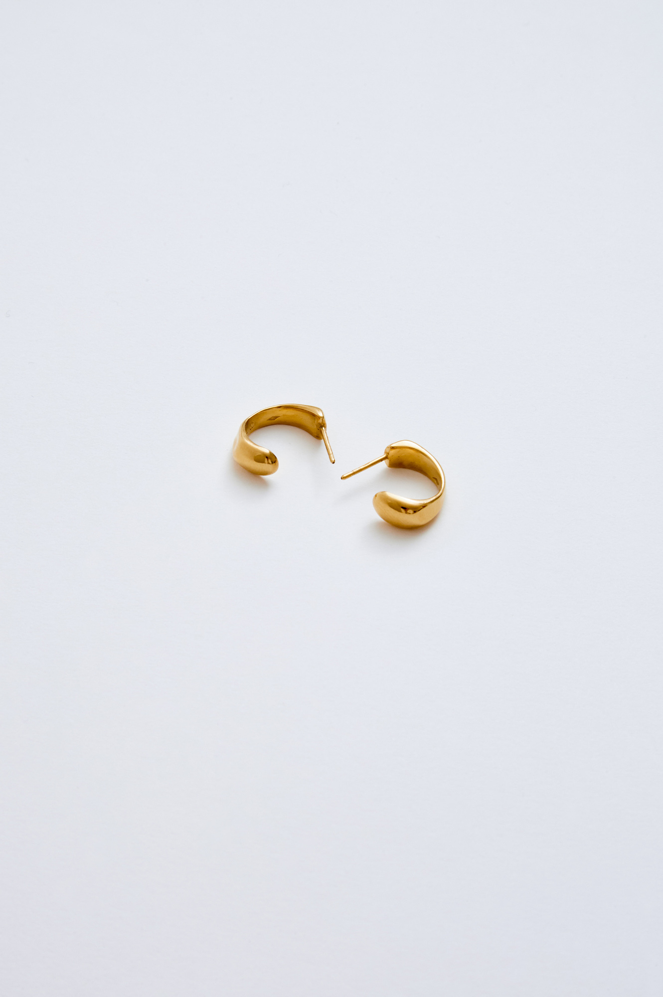 Julia bartsch Jewellery earring small gold vermeil inside _1